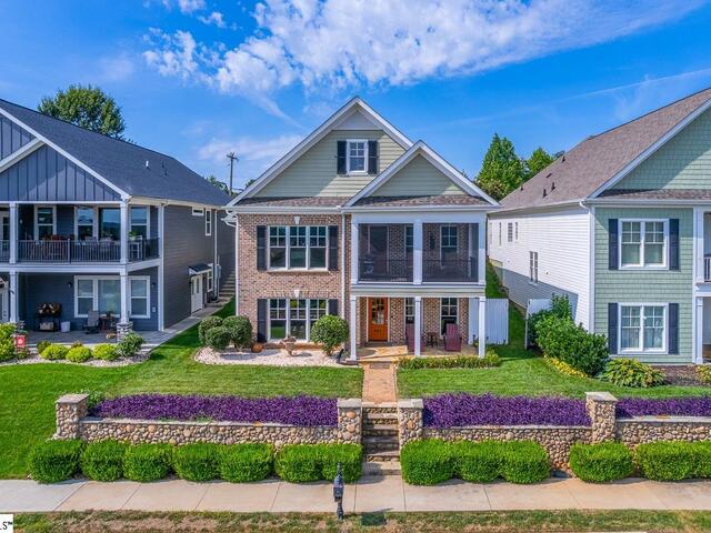 Photo of 902 Blue Moon Street