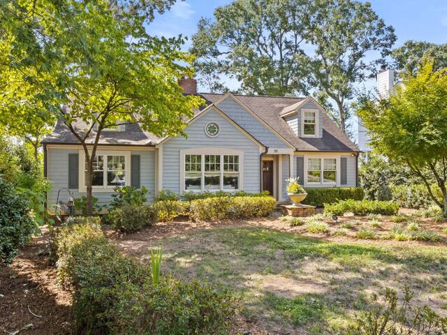Photo of 98 Woodvale Avenue
