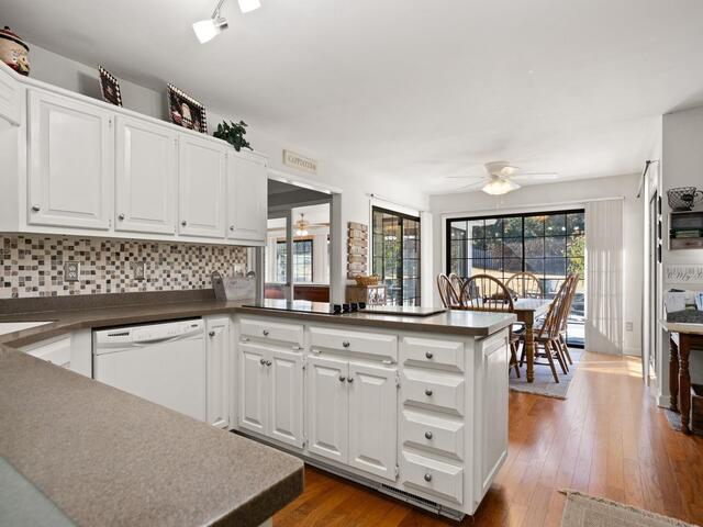 Photo of 115 Dartmoor Drive