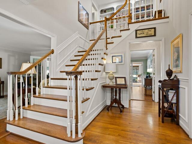 Photo of 115 Dartmoor Drive