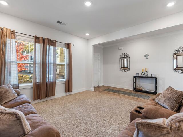 Photo of 114 Pewter Circle