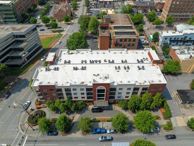 Photo of 98 E McBee Avenue