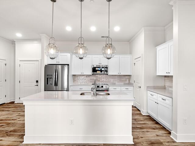 Photo of 98 E McBee Avenue