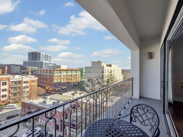 Photo of 121 Rhett Street