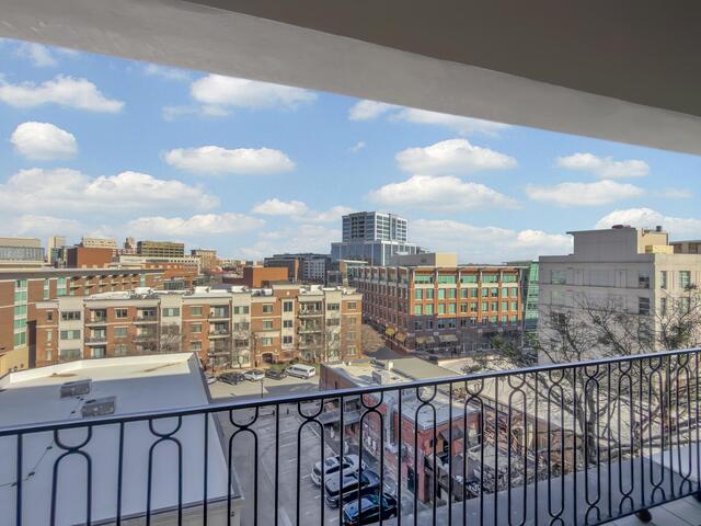 Photo of 121 Rhett Street