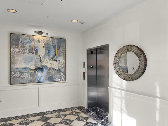 Photo of 121 Rhett Street