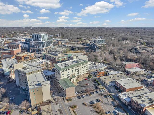 Photo of 121 Rhett Street