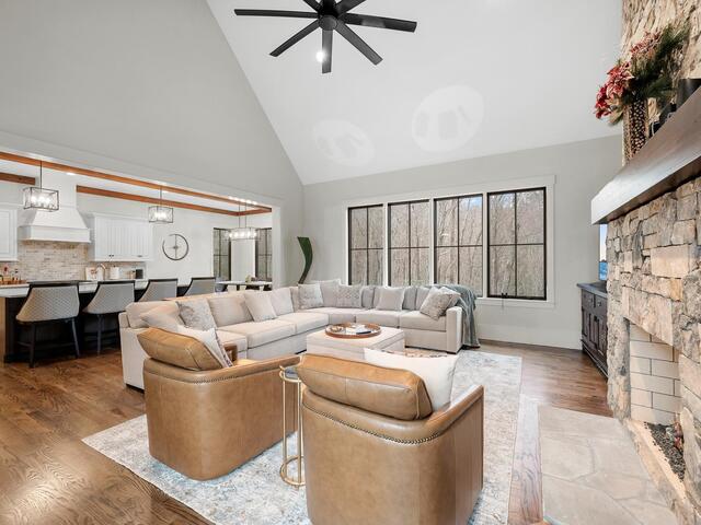 Photo of 112 Blazing Star Trail