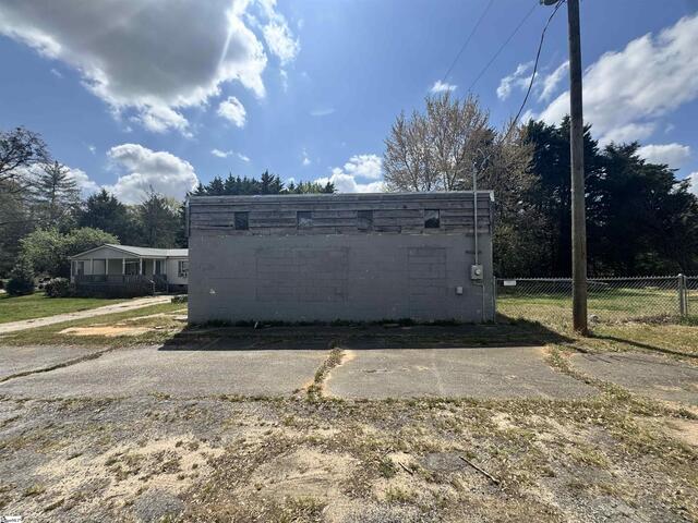 Photo of 1106 Farrs Bridge Road