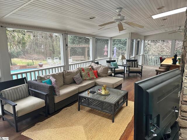 Photo of 218 Alender Way