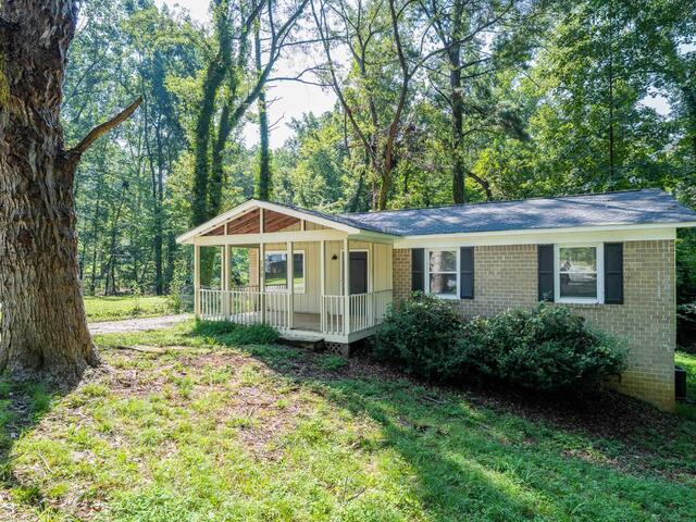 Photo of 106 Carlton Court