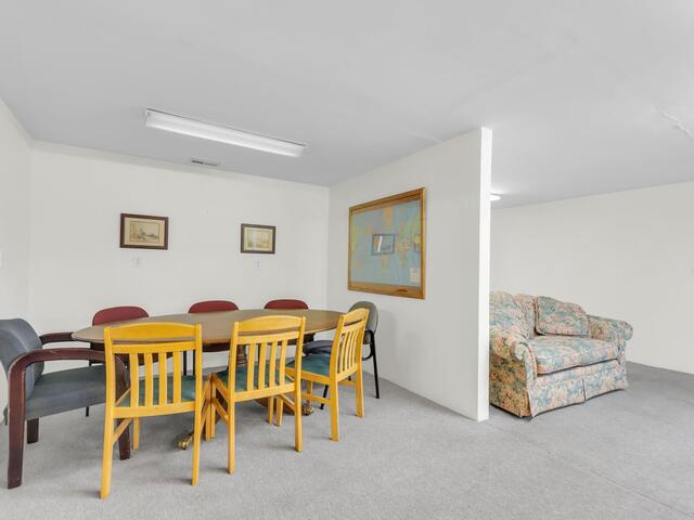 Photo of 1916 River Road