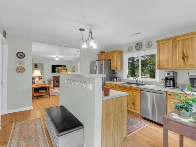 Photo of 1916 River Road