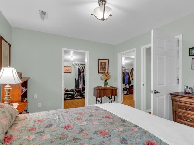 Photo of 1916 River Road