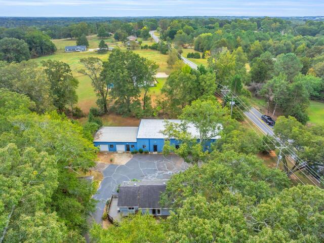 Photo of 1916 River Road