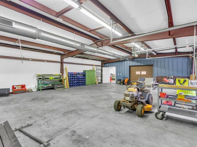 Photo of 1916 River Road