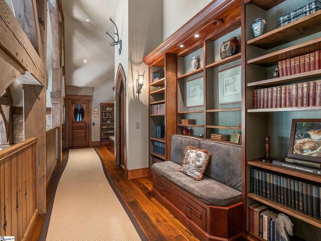 Photo of 900 Fairview Farms Road