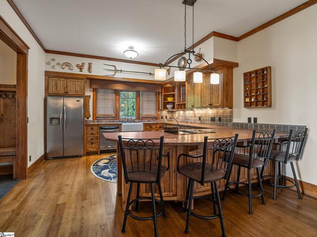 Photo of 900 Fairview Farms Road