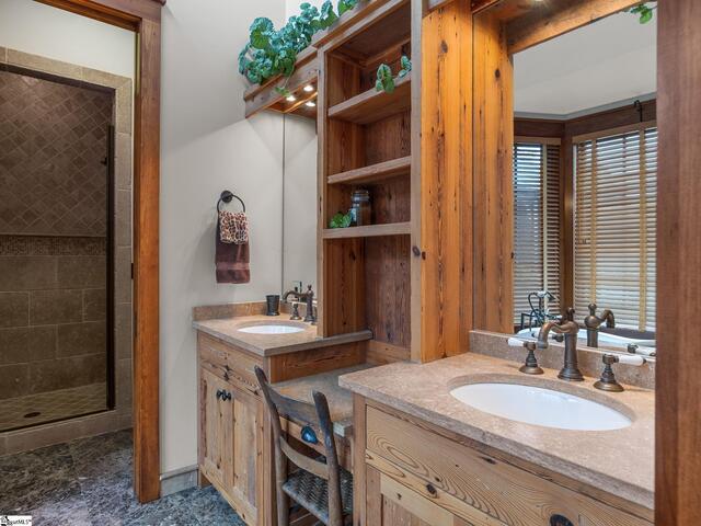 Photo of 900 Fairview Farms Road