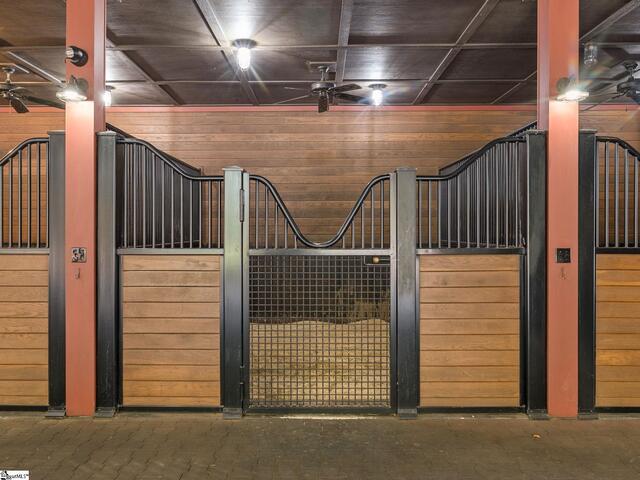 Photo of 900 Fairview Farms Road