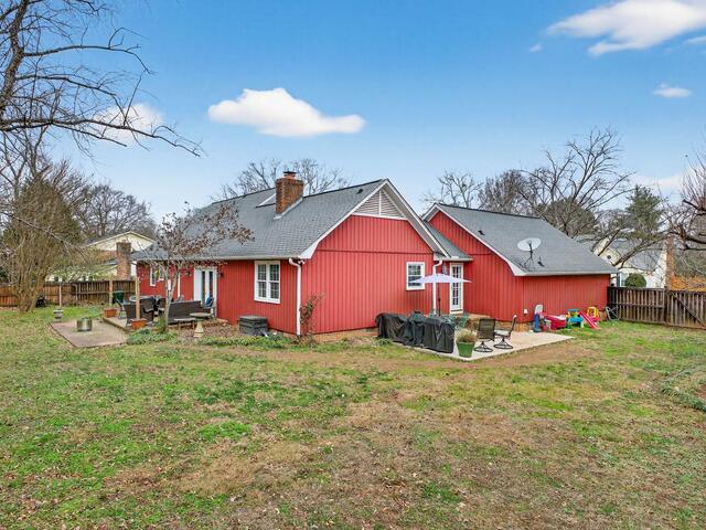 Photo of 1214 Plantation Drive