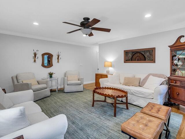 Photo of 16 Sugarberry Drive