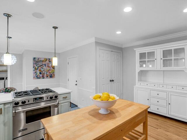 Photo of 16 Sugarberry Drive