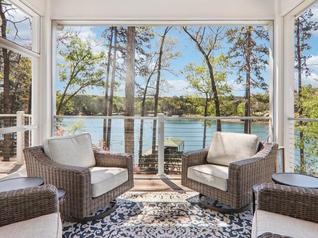 Photo of 136 Talons Point Road