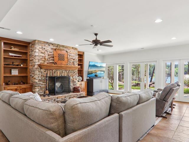 Photo of 136 Talons Point Road
