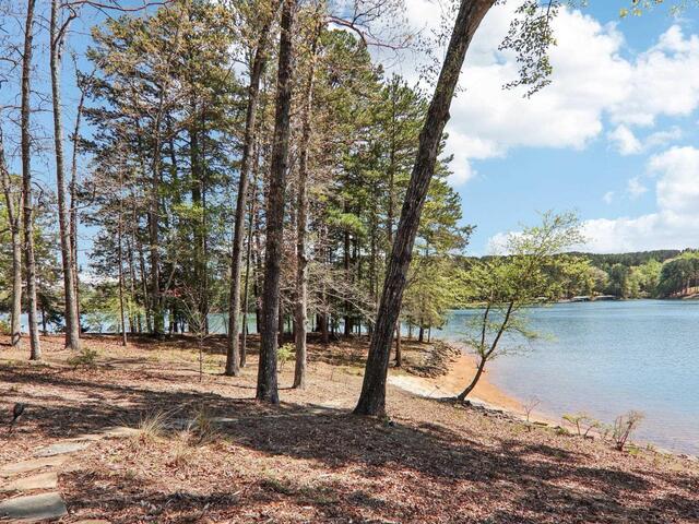 Photo of 136 Talons Point Road