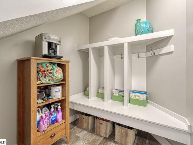 Photo of 2007 Edwards Lake Road