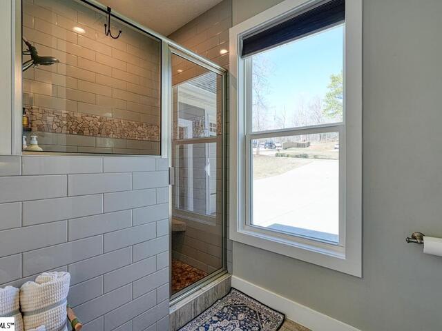 Photo of 2007 Edwards Lake Road