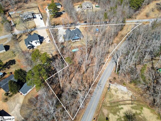 Photo of 2007 Edwards Lake Road