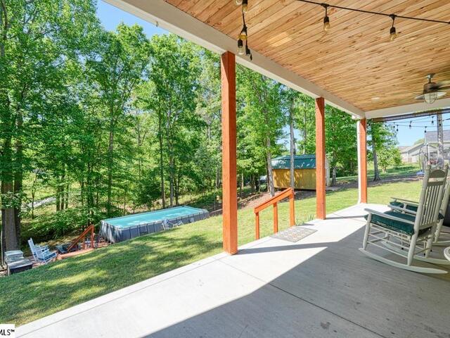 Photo of 2007 Edwards Lake Road