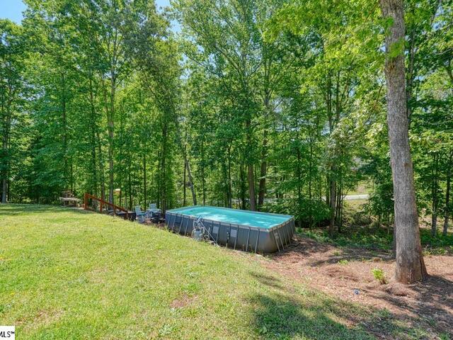 Photo of 2007 Edwards Lake Road