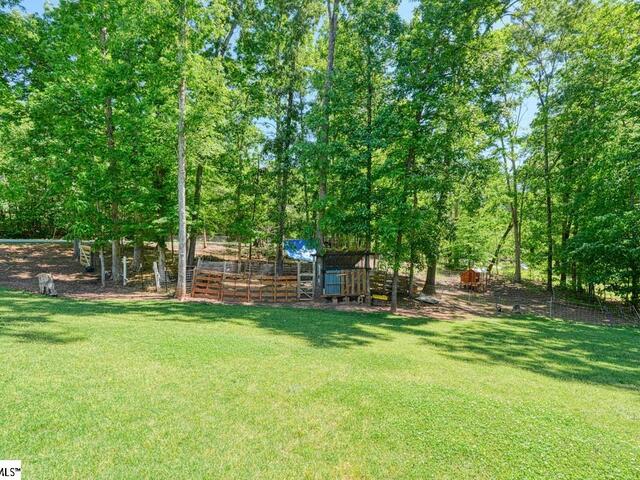 Photo of 2007 Edwards Lake Road