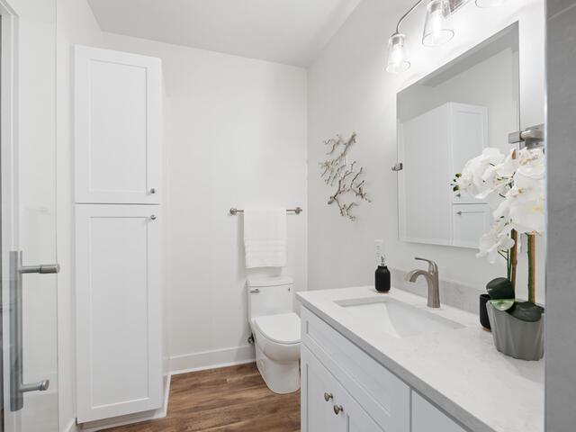 Photo of 98 E Mcbee Avenue