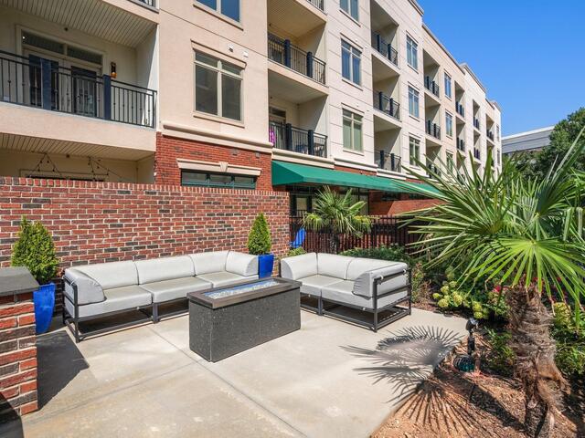 Photo of 98 E Mcbee Avenue