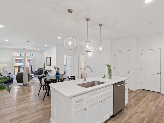 Photo of 98 E Mcbee Avenue