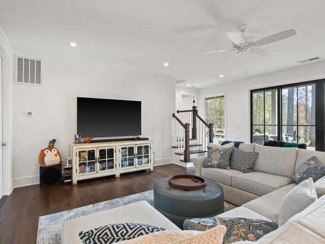 Photo of 109 Settlement Village Drive
