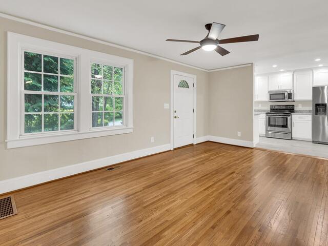 Photo of 14 Dixie Avenue