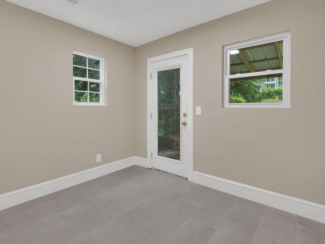 Photo of 14 Dixie Avenue