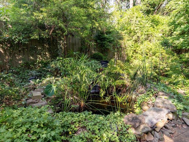 Photo of 14 Dixie Avenue