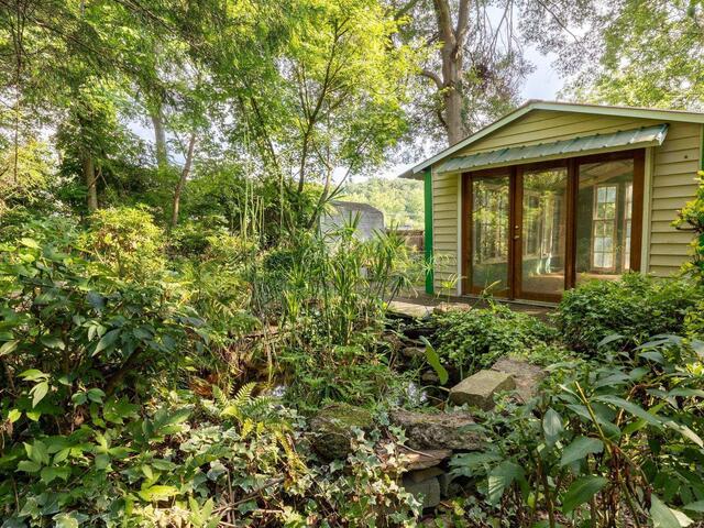 Photo of 14 Dixie Avenue