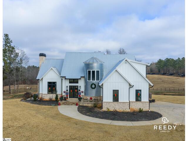 Photo of 1425 S Harper Street