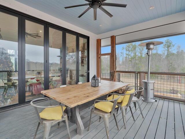 Photo of 1425 S Harper Street