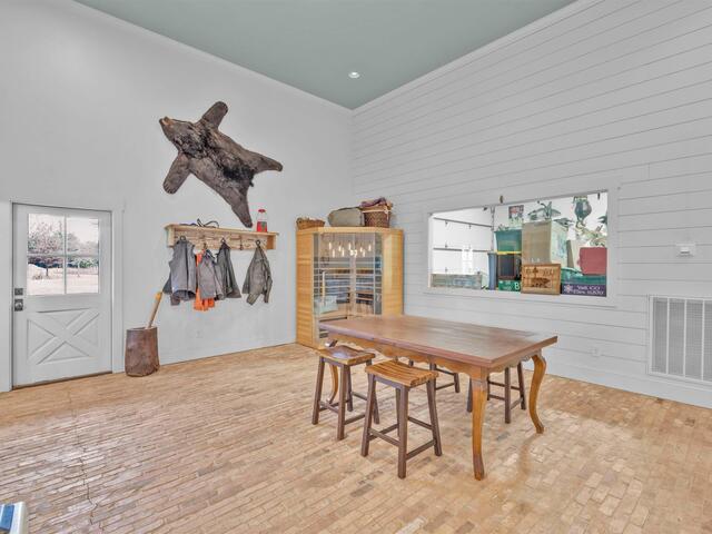 Photo of 1425 S Harper Street