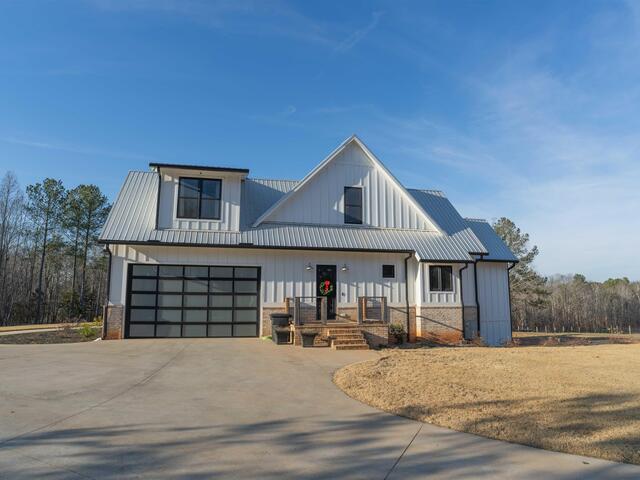 Photo of 1425 S Harper Street