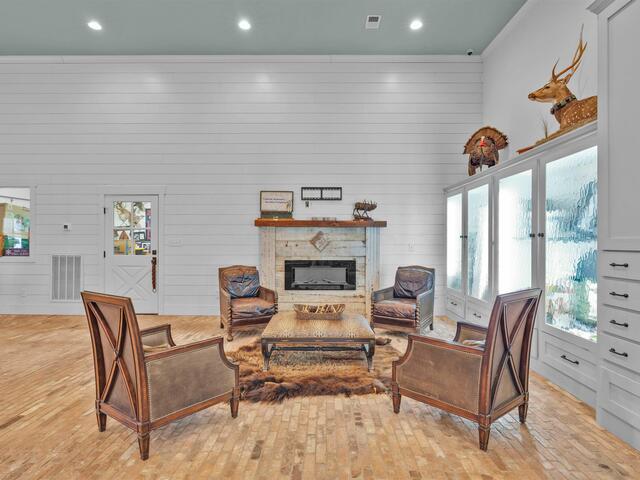 Photo of 1425 S Harper Street