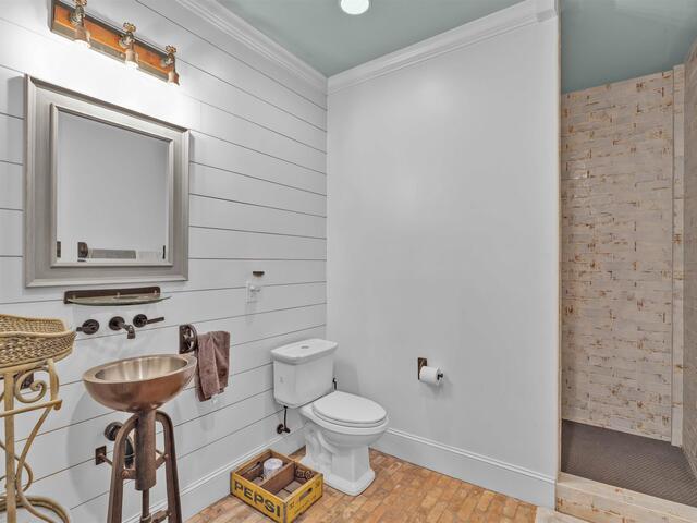 Photo of 1425 S Harper Street